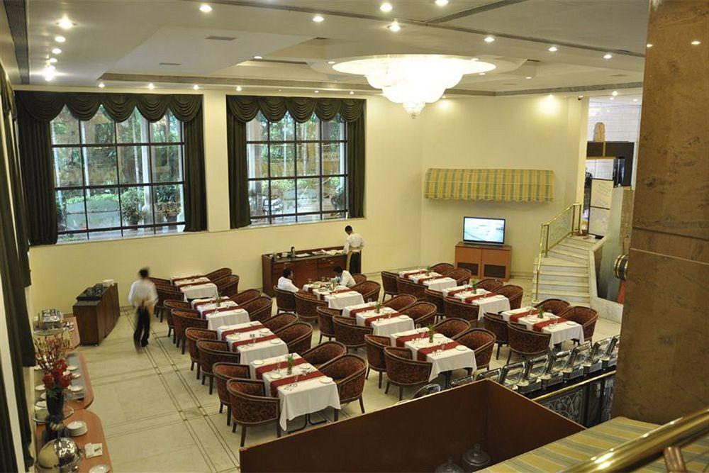 巴比伦国际酒店 Rāipur 外观 照片