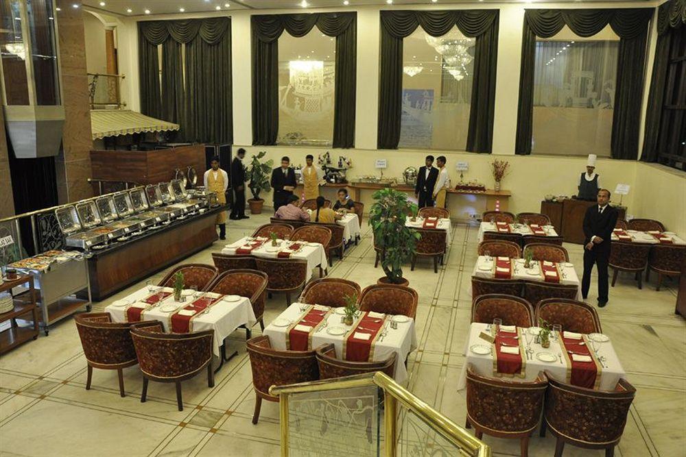 巴比伦国际酒店 Rāipur 外观 照片