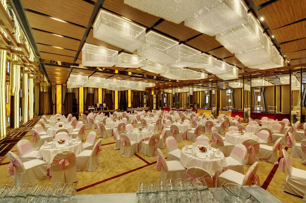 巴比伦国际酒店 Rāipur 外观 照片